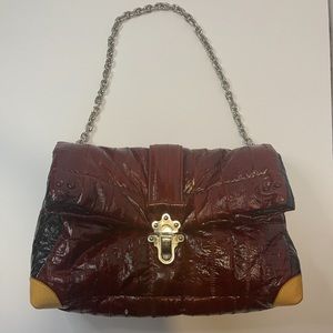 Louis Vuitton Cloud Clutch Lambskin GM